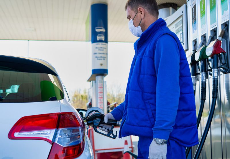 Koronawirus a ceny paliw – czy firmy transportowe muszą się przygotować na większe wydatki?